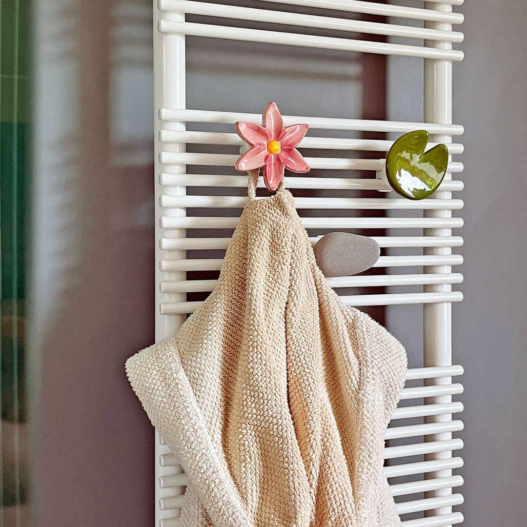 Set of hangers for radiators and towel warmers FUNNY 6