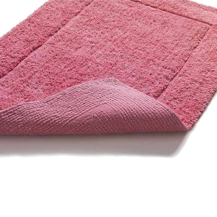 VEGGIE red bath mat