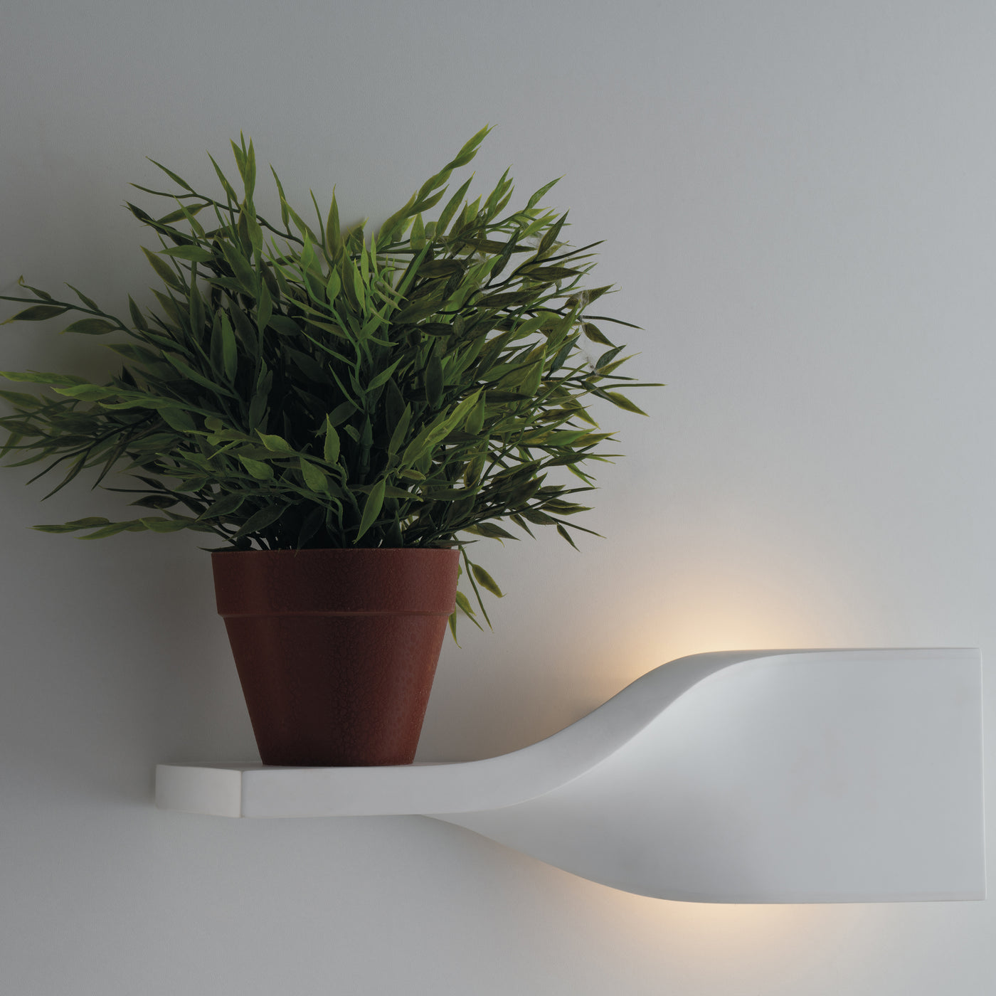 TINA wall light with shelf